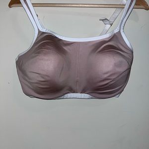YOGI CONTOUR CONVERTIBLE SPORTS BRA, 38DD